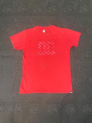 Camiseta DC roja
