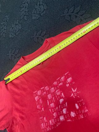 Camiseta DC roja