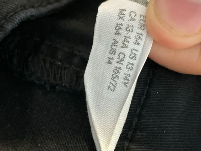 Vaqueros cortos negros