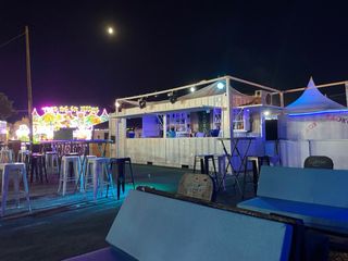 Barra bar contenedor móvil