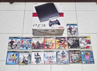 PS3 Slim negra + 15 juegos