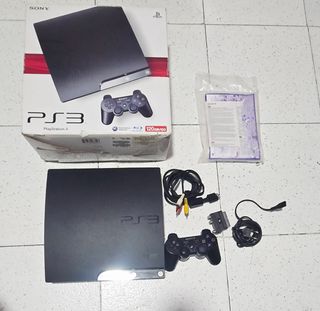 PS3 Slim negra + 15 juegos