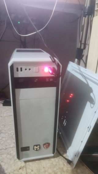 Torre PC Gaming Blanca