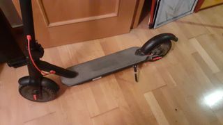 Patinete eléctrico Wingsgoo para reparar