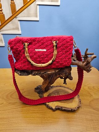 Bolso crochet rojo hecho a mano