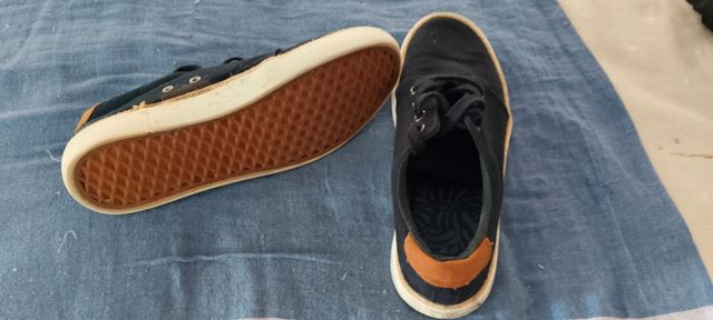 Zapatillas niño azul marino