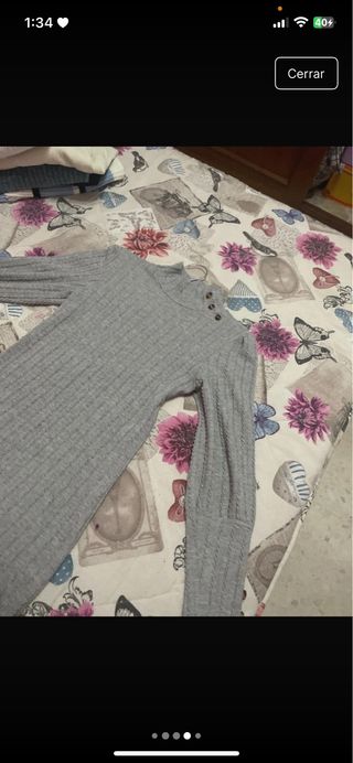 Vestido gris de punto
