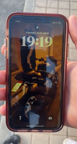iPhone XR Corallo 
