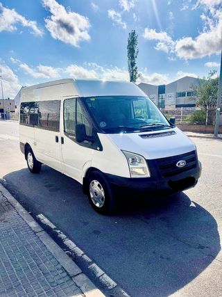 Ford Transit 2011