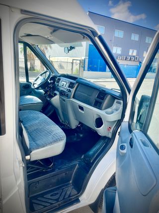 Ford Transit 2011