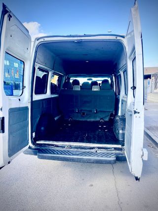 Ford Transit 2011