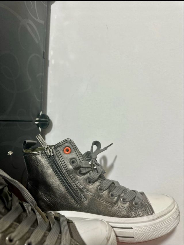 Botines plataforma grises