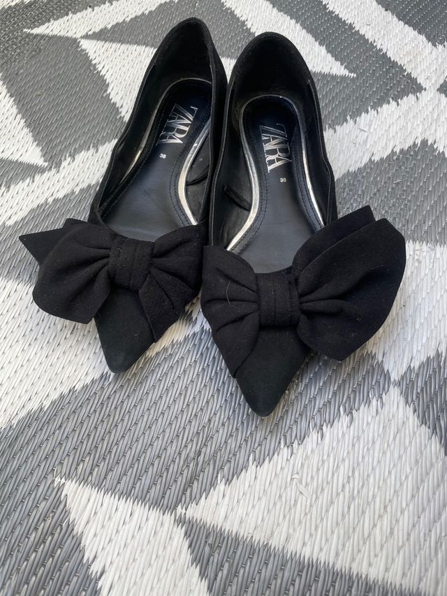 Zara 36 sapatos de fita preta