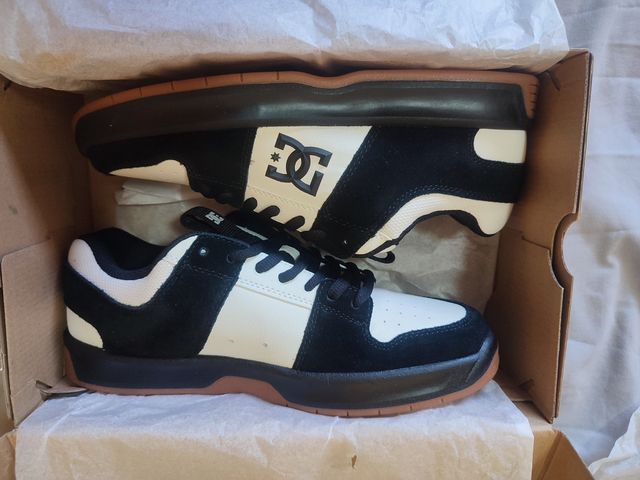 Zapatillas DC Shoes Lynx Zero - Blancas y Negras