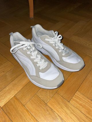 Zapatillas Pull&Bear beige/blancas