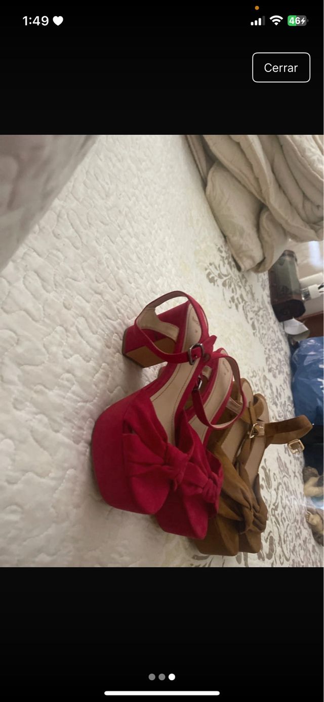 Tacones Bershka rojos y marrón