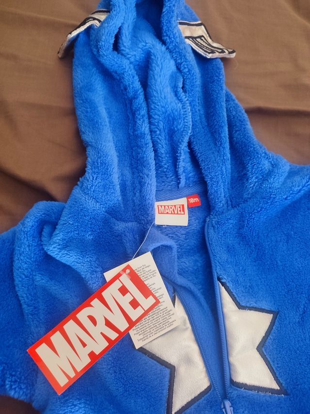 Pijama buzo Capitan América niño