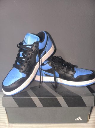 Nike Air Jordan 1 Low - Azul y Negro