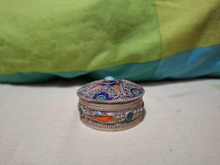 Cajita joyero antiguo metal artesanal