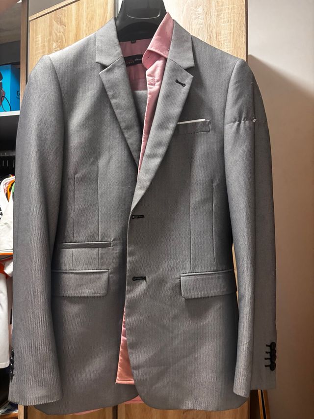 Traje Gris Niño - Pantalón y Chaqueta Más camisa