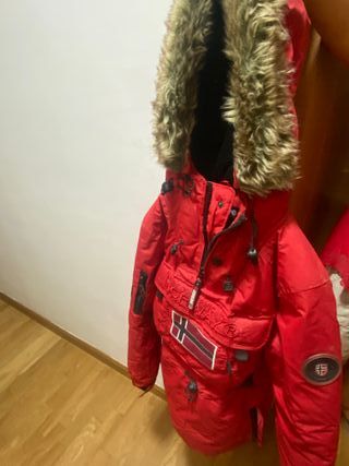 Chaqueta North Face roja - Talla L