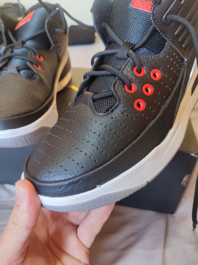 Zapatillas Jordan Max Aura 5 - Negras/Rojas