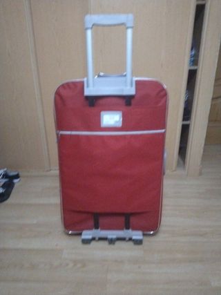 Maleta Missius roja con ruedas