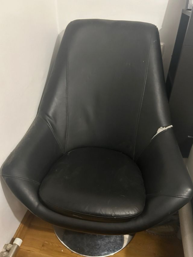 Sillón giratorio polipiel negro