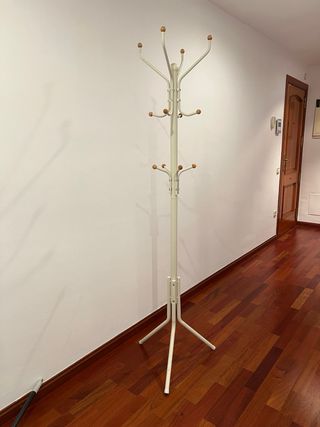 Perchero blanco metal y madera