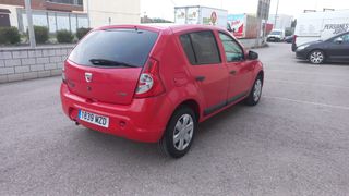 Renault Dacia sandero  2009