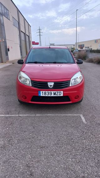 Renault Dacia sandero  2009