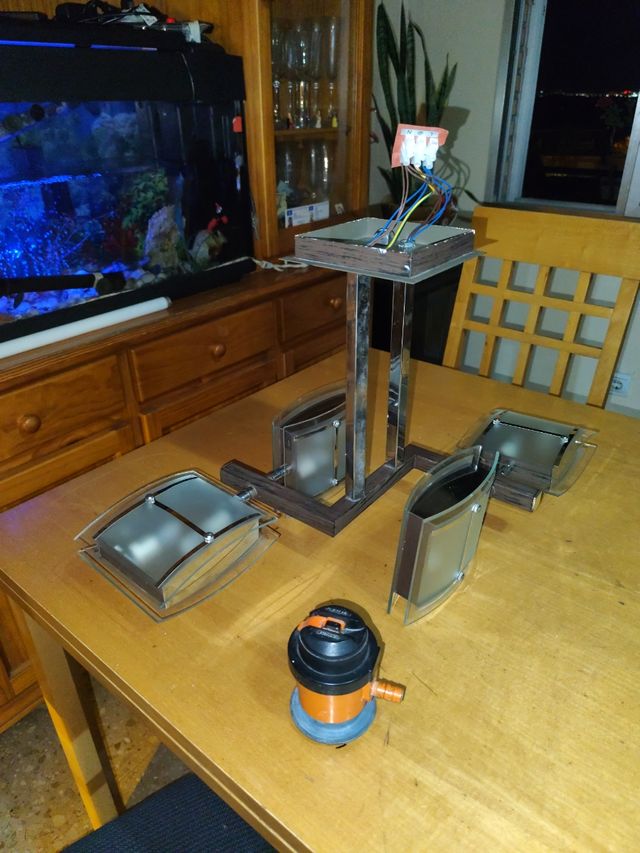 LAMPARA DE ESTILO MODERNO ELEGANTE Y SOFISTICADA 