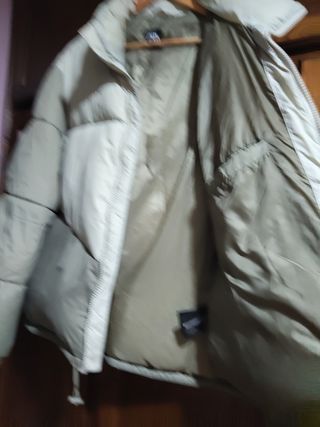 Plumas beige Zara hombre