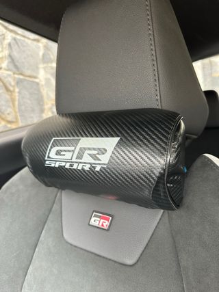 Reposacabezas Toyota GR Sport