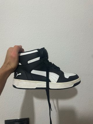 Zapatillas Puma - Negras y Blancas