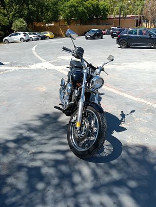 Yamaha drag star 650 custom 2004