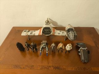 Star Wars Resistance Sky Speeder + Figuras.