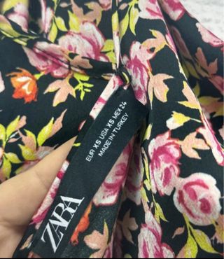 Mono Zara estampado floral