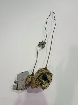 CERRADURA PUERTA DELANTERA DERECHA NISSAN TERRANO/TERRANO.II (8)
