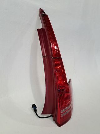 PILOTO TRASERO DERECHO CITROEN C4 LIM.