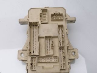 CAJA RELES / FUSIBLES HYUNDAI I30 (5)