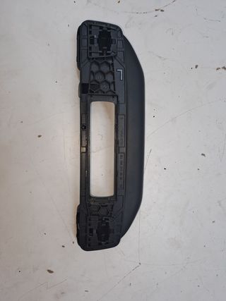 AGARRADEROS MERCEDES-BENZ CLASE A BERLINA (BM 177) (2)