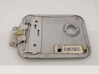 TAPA EXTERIOR COMBUSTIBLE SUZUKI VITARA SE/SV (ET)