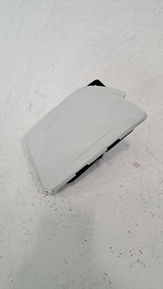 TAPA EXTERIOR COMBUSTIBLE RENAULT MASTER II PHASE 2 COMBI
