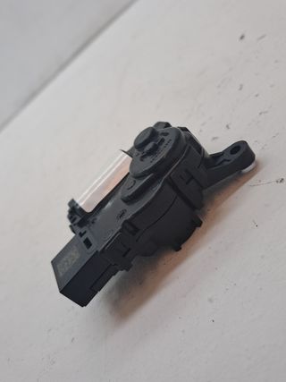MODULO CONFORT AUDI A3 SEDÁN (8VM) (2)