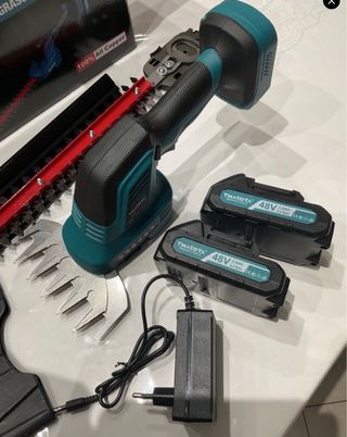 Kit 2 in 1 tagliasiepe / tagliaerba a batterie 48