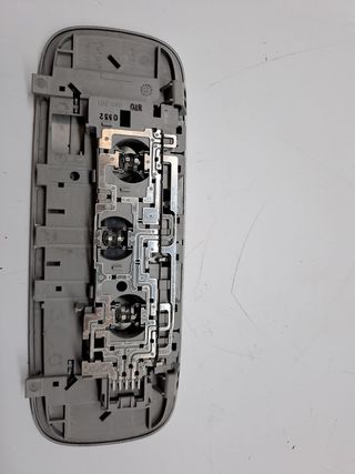 LUZ INTERIOR SKODA SUPERB COMBI (3T5) (4)