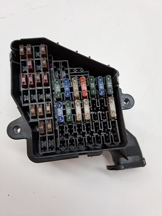 CAJA RELES / FUSIBLES AUDI A6 ALLROAD QUATTRO (4FH)