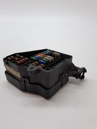 CAJA RELES / FUSIBLES AUDI A6 ALLROAD QUATTRO (4FH)