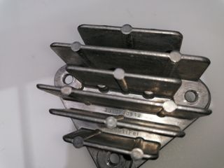 FARO DERECHO RENAULT CLIO IV 0.9 TCE ENERGY BIVALENT. GASOLI